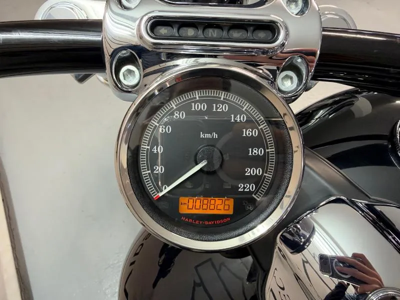 SOFTAIL BREAKOUT 1690