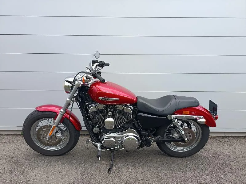 SPORTSTER CUSTOM 1200