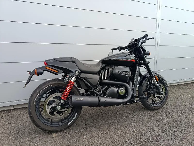 STREET ROD 750