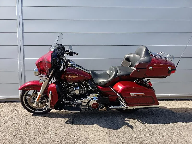 TOURING ELECTRA GLIDE 1868 ULTRA LIMITED