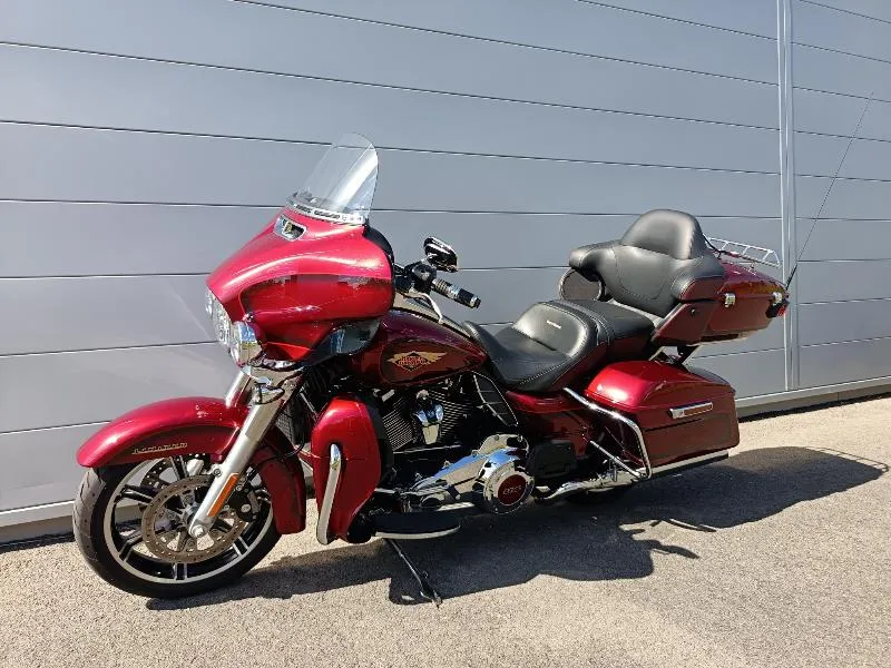 TOURING ELECTRA GLIDE 1868 ULTRA LIMITED