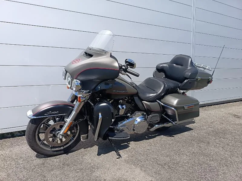 TOURING ELECTRA GLIDE 1868 ULTRA LIMITED