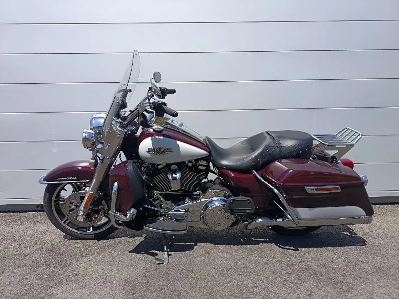 TOURING ROAD KING 1745