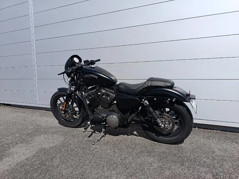 SPORTSTER IRON 883