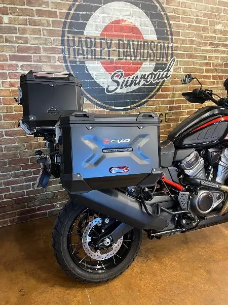 ADVENTURE PAN AMERICA 1250 CVO