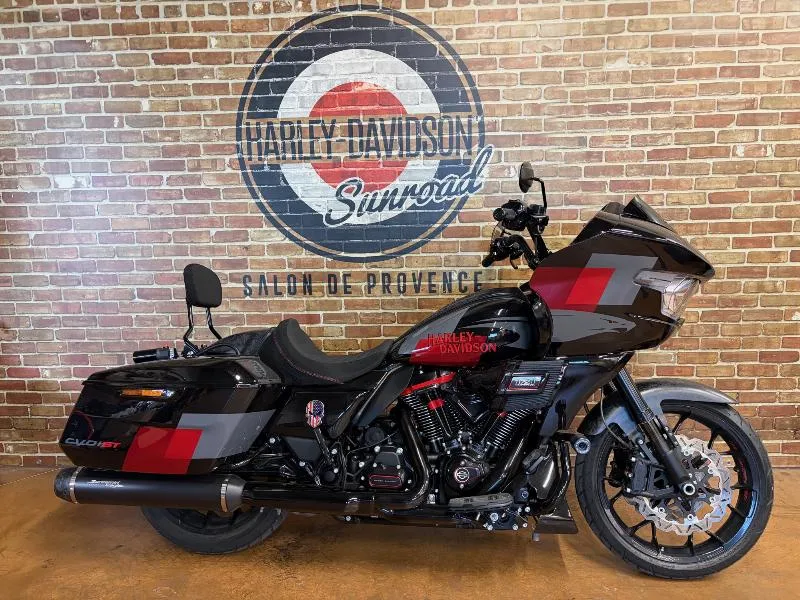 TOURING ROAD GLIDE 1977 CVO ST