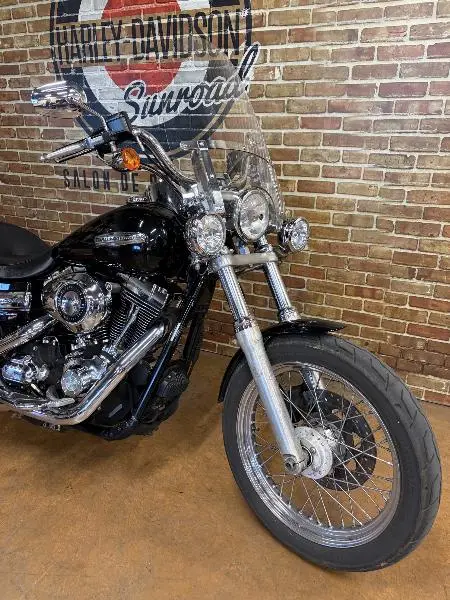 DYNA SUPER GLIDE 1584 CUSTOM