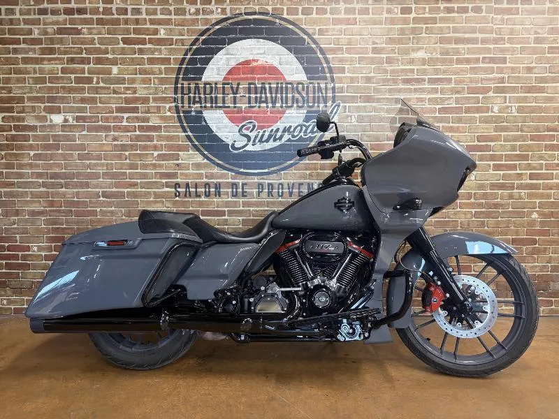 TOURING ROAD GLIDE 1923 CVO