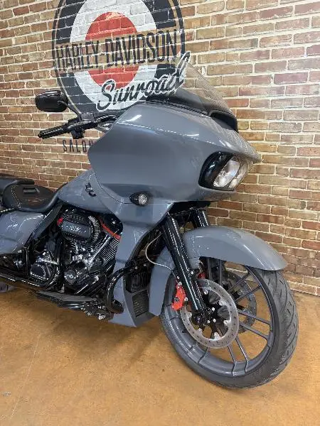 TOURING ROAD GLIDE 1923 CVO