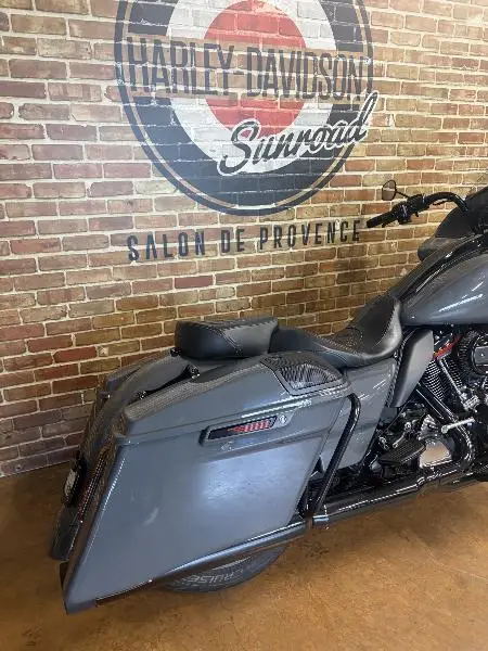 TOURING ROAD GLIDE 1923 CVO