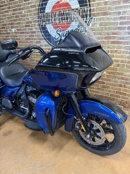 TOURING ROAD GLIDE 1868 LIMITED