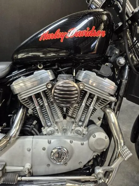 SPORTSTER CUSTOM 883