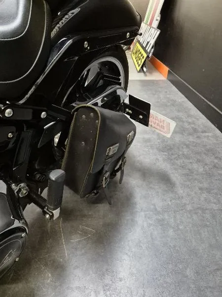 SOFTAIL BREAKOUT 1868