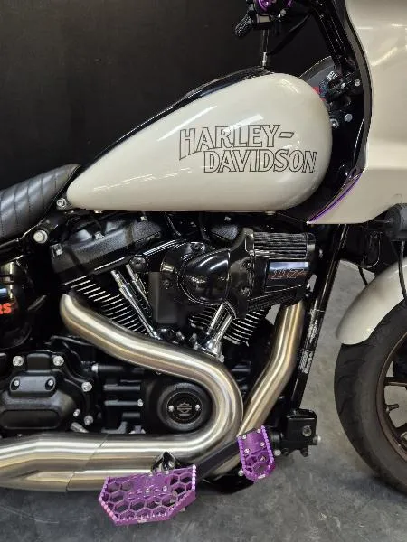 SOFTAIL LOW RIDER 1923 ST