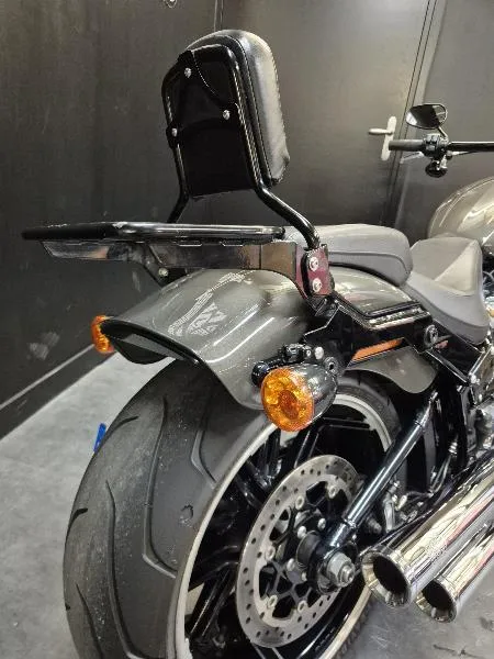 SOFTAIL BREAKOUT 1868
