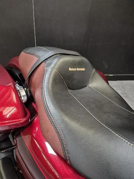 TOURING STREET GLIDE 1868 SPECIAL