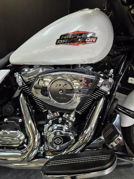 TOURING STREET GLIDE 1923