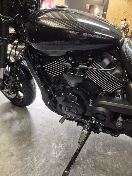 STREET ROD 750