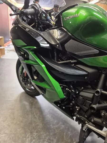 Ninja H2 SX