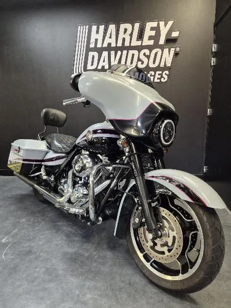 TOURING STREET GLIDE 1584