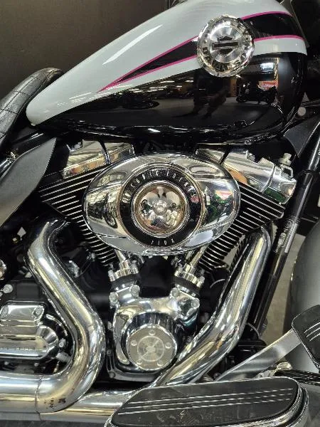 TOURING STREET GLIDE 1584