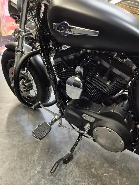 SPORTSTER CUSTOM 1200