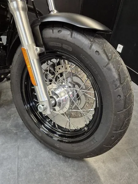 SPORTSTER CUSTOM 1200