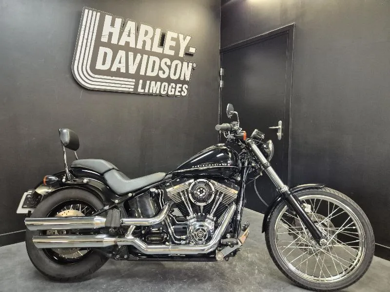 SOFTAIL BLACKLINE 1584