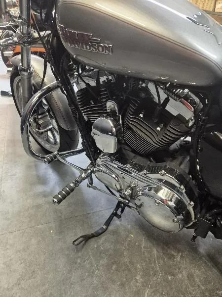 SPORTSTER SUPERLOW 1200 T
