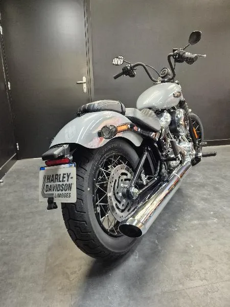 SOFTAIL STREET BOB 1923