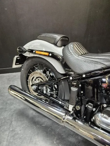 SOFTAIL STREET BOB 1923
