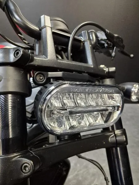 SPORTSTER 1250 S
