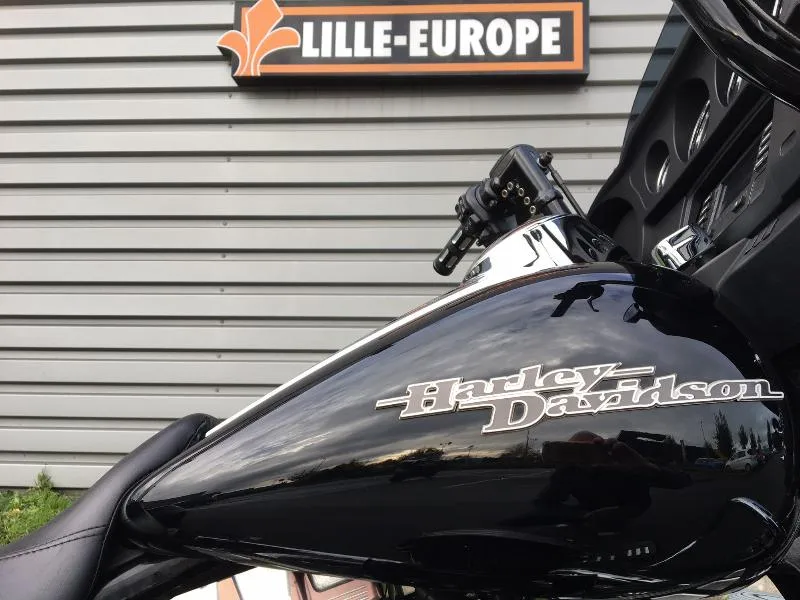 TOURING STREET GLIDE 1690 SPECIAL