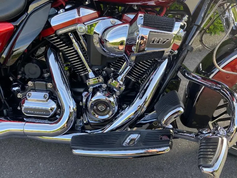TOURING STREET GLIDE 1923 CVO 