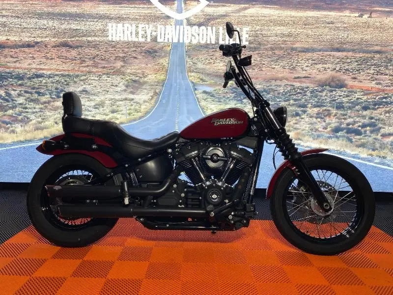 SOFTAIL STREET BOB 1745