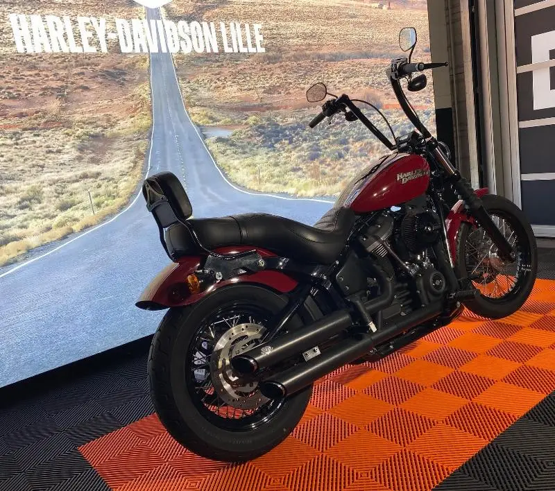 SOFTAIL STREET BOB 1745