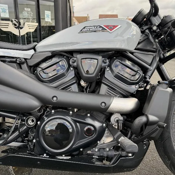 SPORTSTER 1250 S