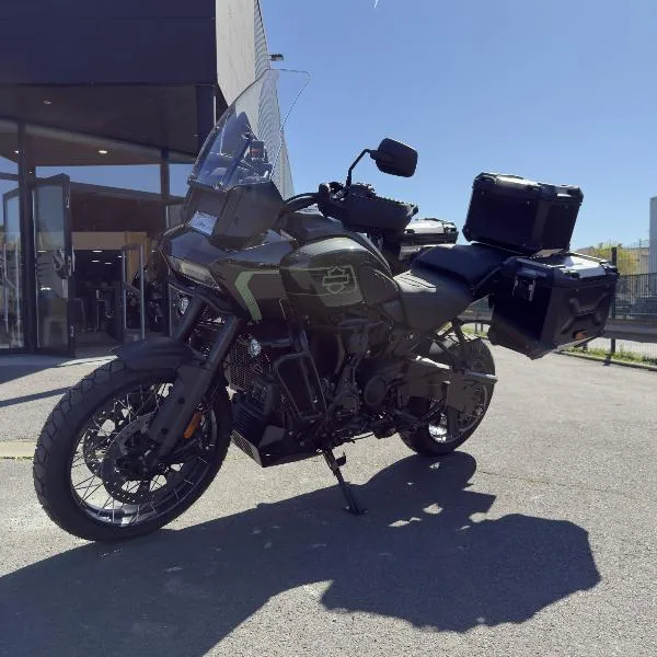 ADVENTURE PAN AMERICA 1250