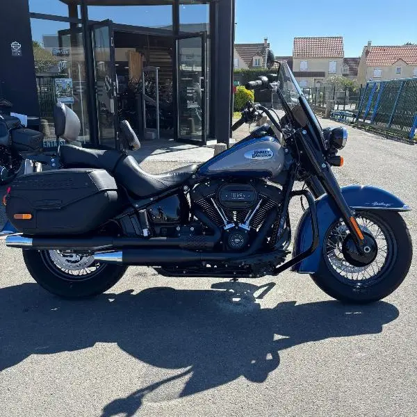 SOFTAIL HERITAGE 1868 CLASSIC