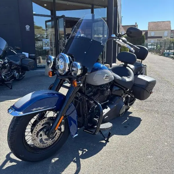 SOFTAIL HERITAGE 1868 CLASSIC