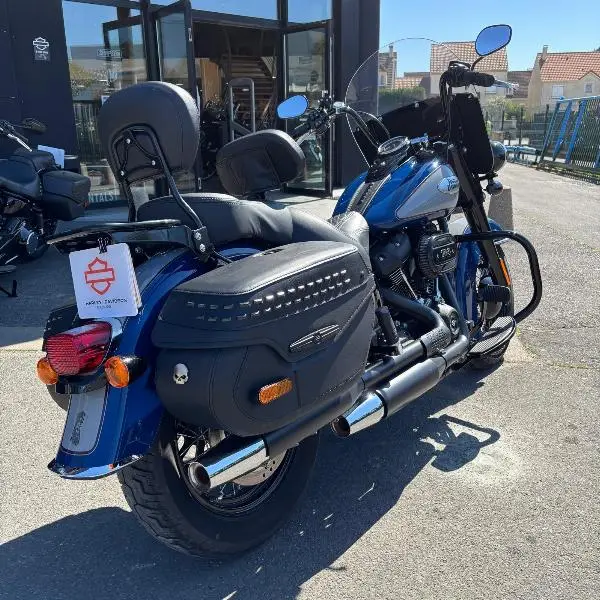 SOFTAIL HERITAGE 1868 CLASSIC