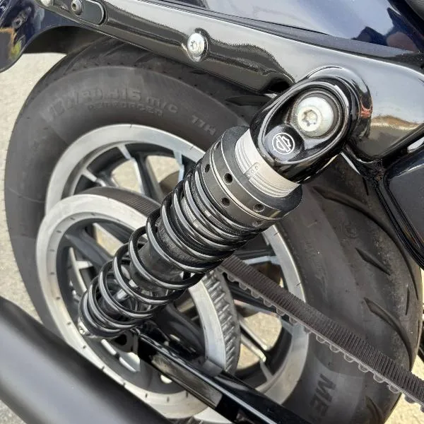 SPORTSTER 883 R