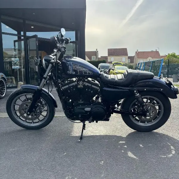 SPORTSTER 883 R