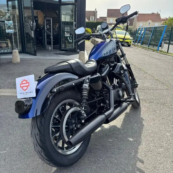 SPORTSTER 883 R
