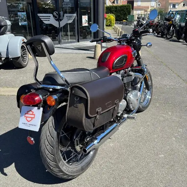 Bonneville T100