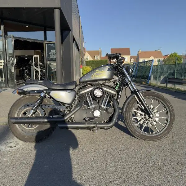 SPORTSTER 883 2011