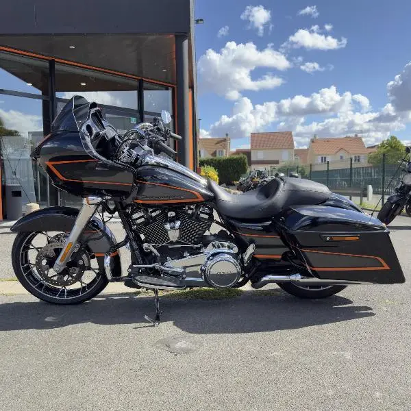 TOURING ROAD GLIDE 1868 SPECIAL