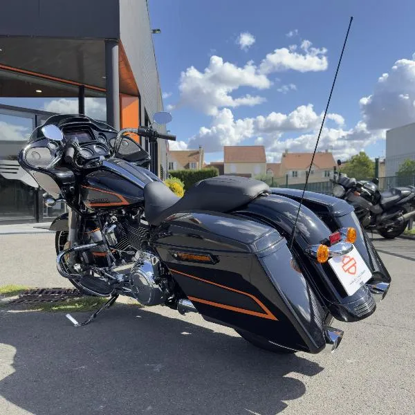 TOURING ROAD GLIDE 1868 SPECIAL