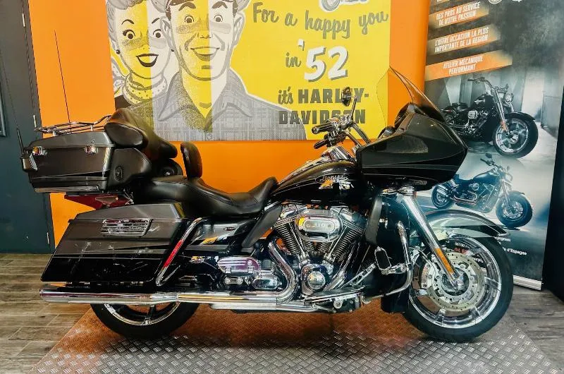 TOURING ROAD GLIDE 1800 ULTRA CVO