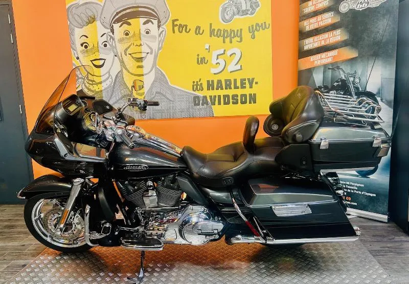 TOURING ROAD GLIDE 1800 ULTRA CVO